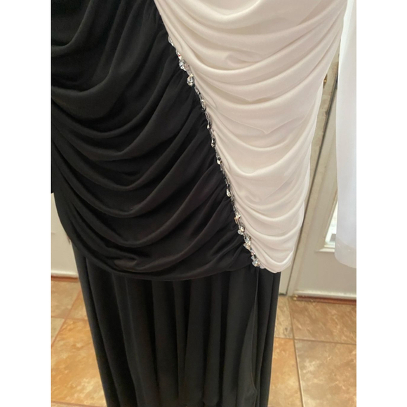 Women's vintage David Rose Black and White Dress Size 12 - Picture 5 of 11